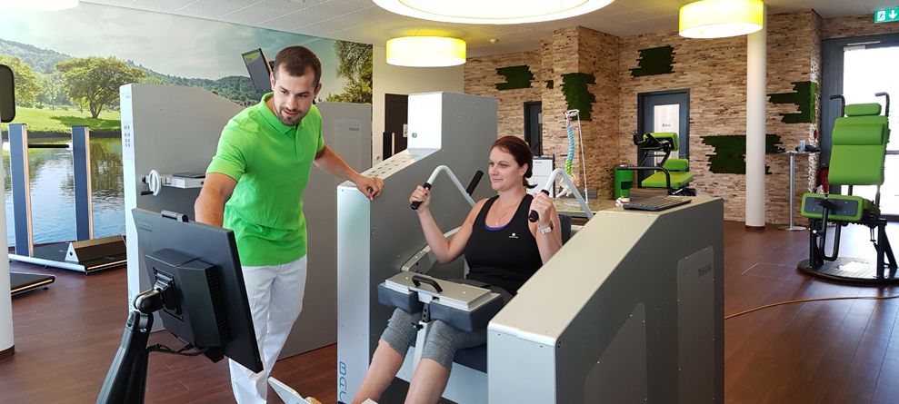 Powerspine Therapie nach Dr. Alfen im KissSalis RückenZentrum