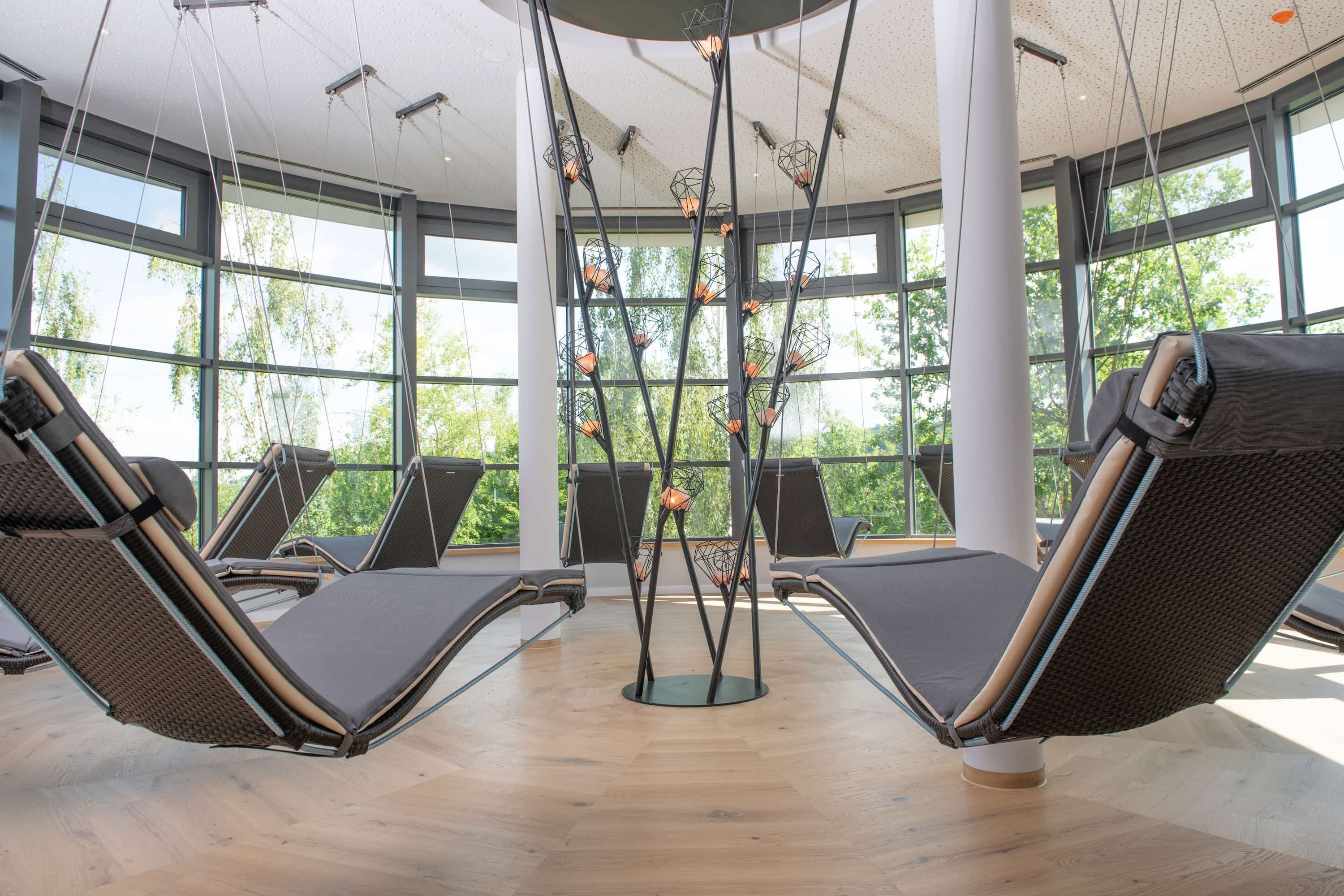 Kisssalis Schwebeliegen Ruhebereich Og