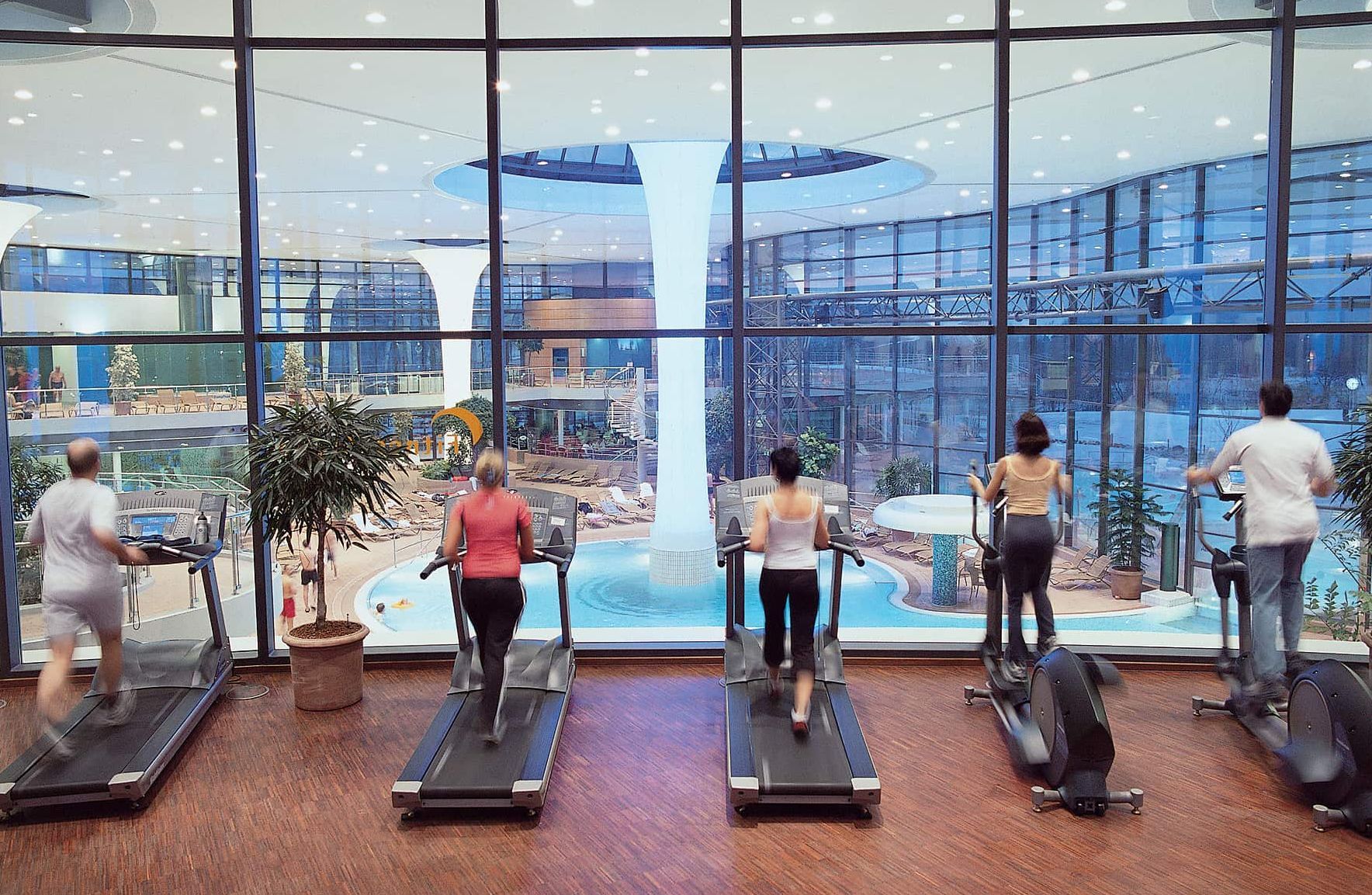 Kisssalis Fitness Laufb Nder Therme