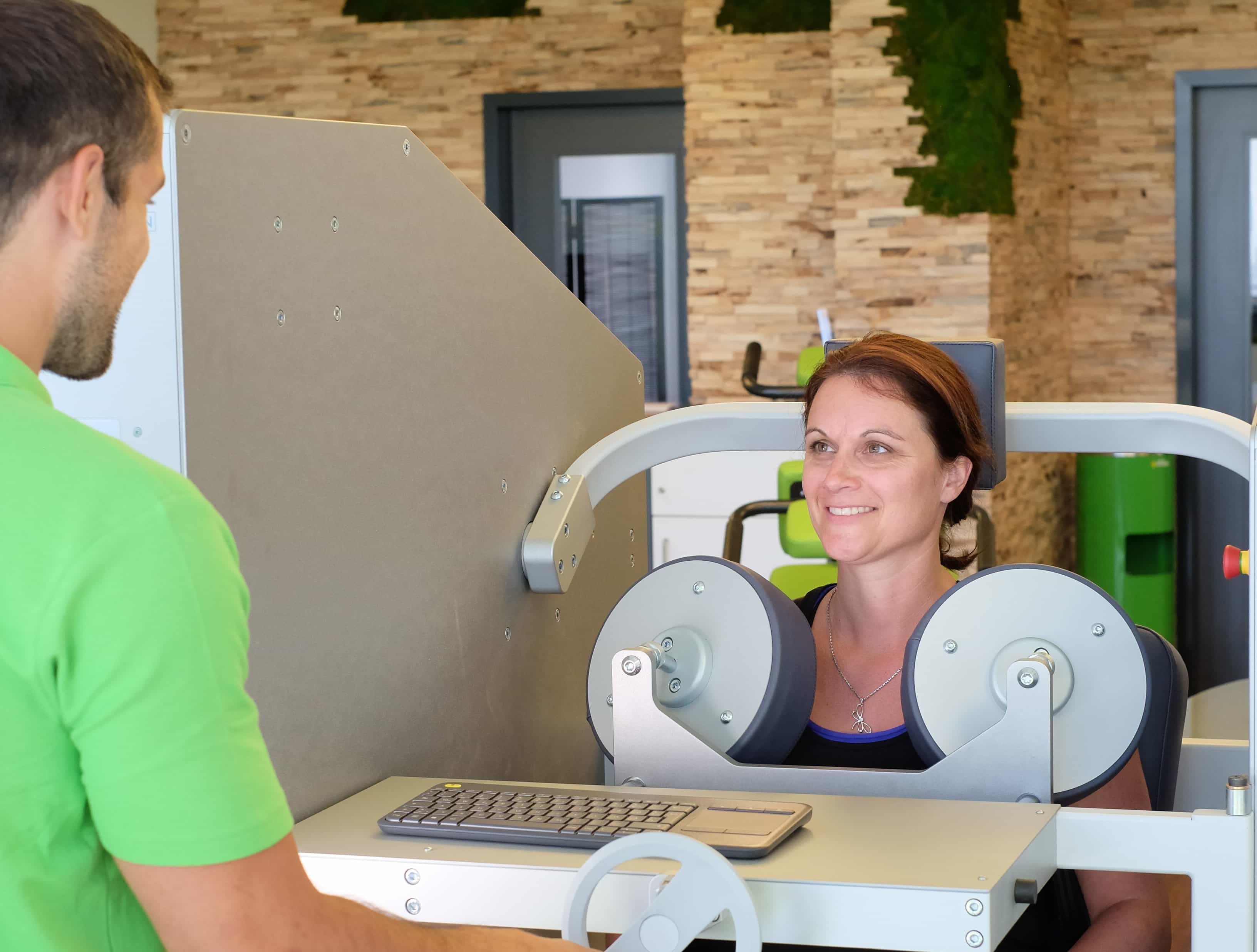 Kisssalis Rueckenzentrum Lws Flo Seitlich