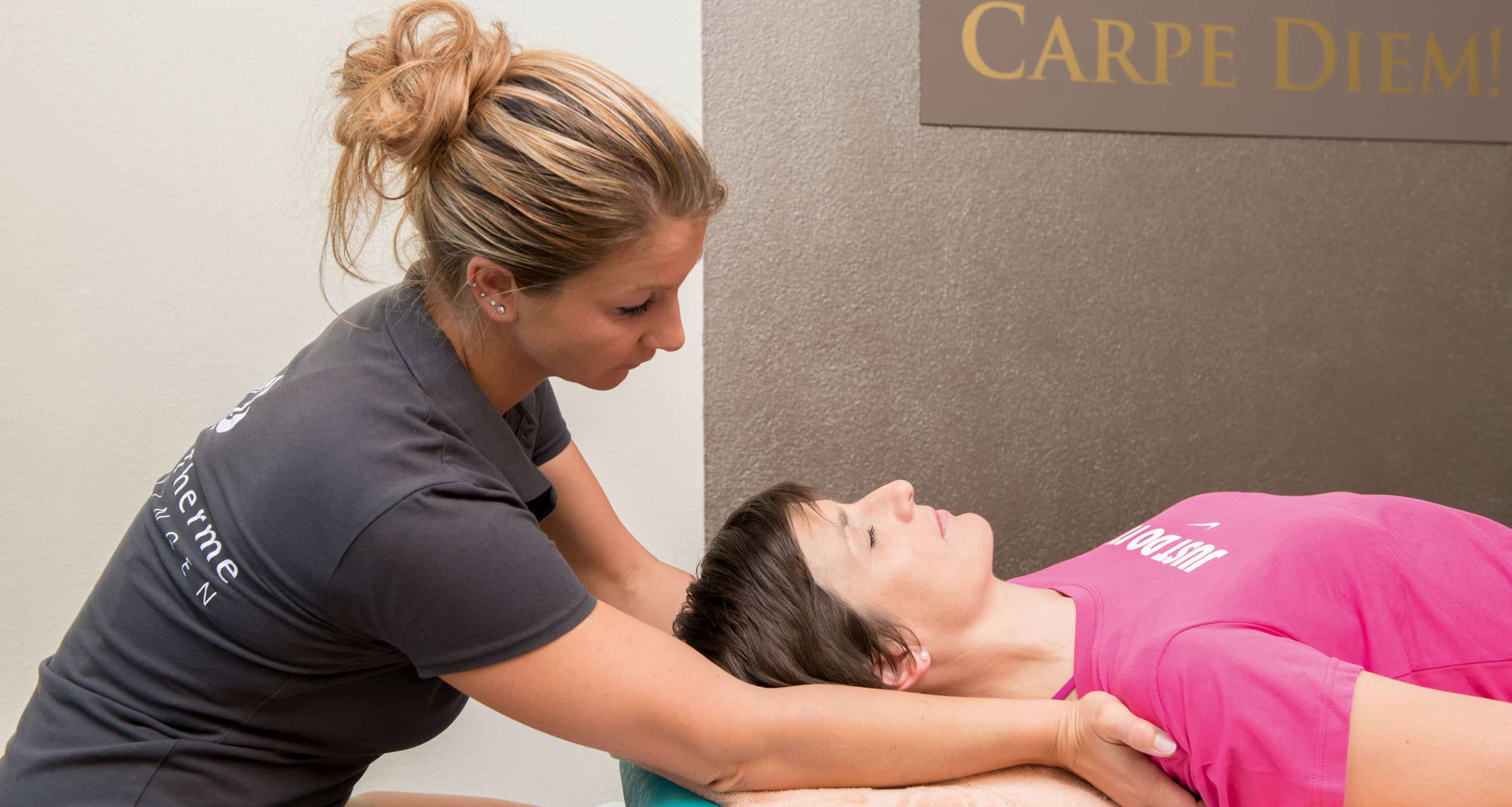 Kisssalis Therapie Nacken Liegend